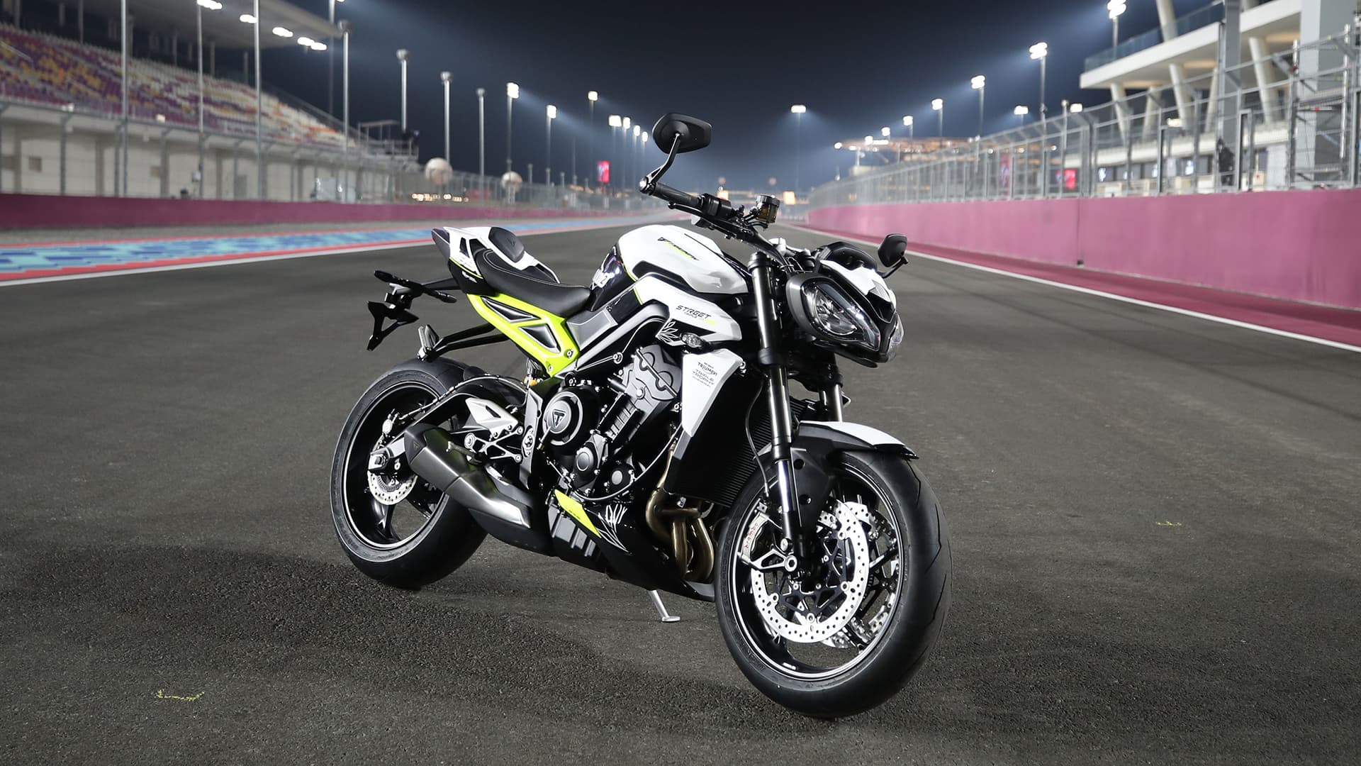 triumph-triple-trophy | For the Ride